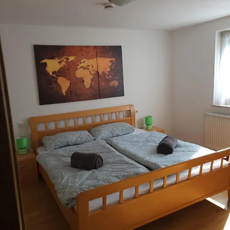 Vakantiehuis Bel - Self Check-inn Eggenfelden